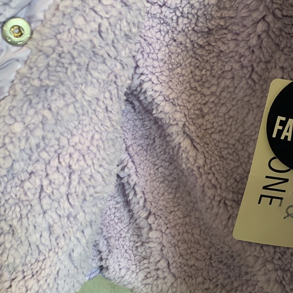 Birch & Stone  - girls vest - Picture 3 of 5